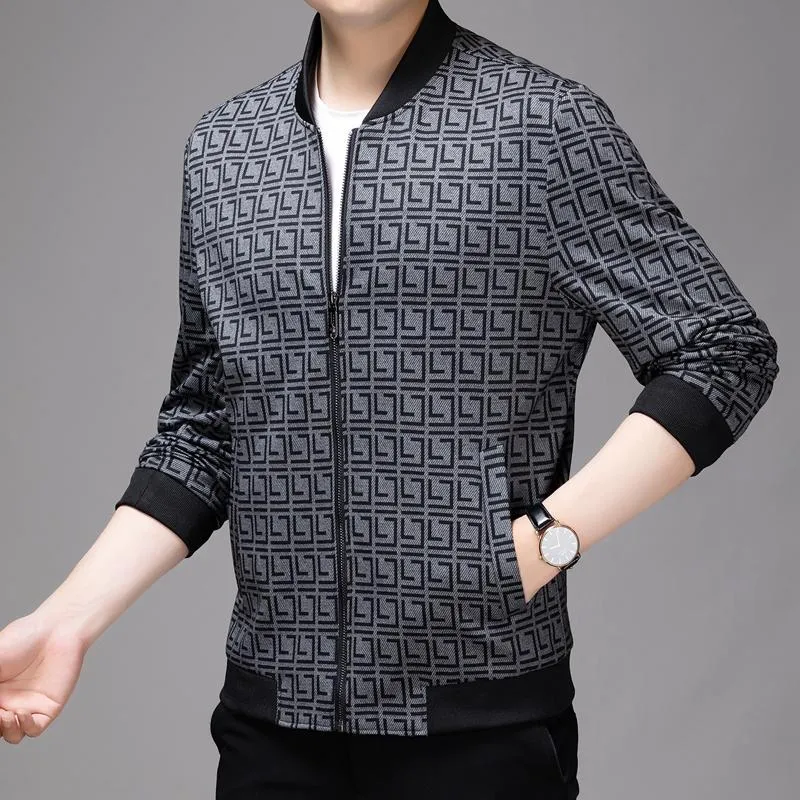 Stylish Geometric Pattern Bomber Jacket