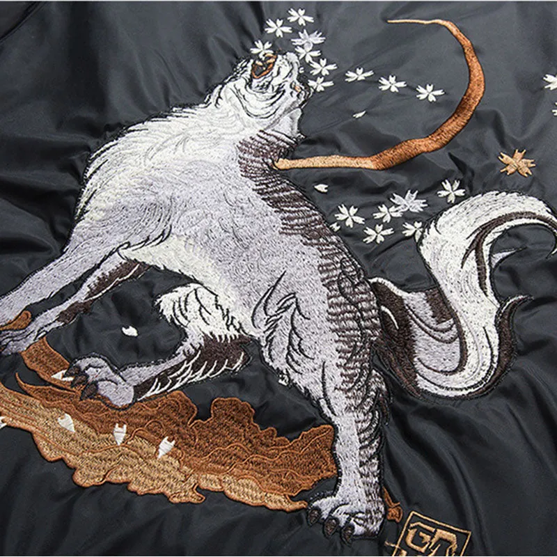 Wolf Embroidery Thick Men Bomber Jacket